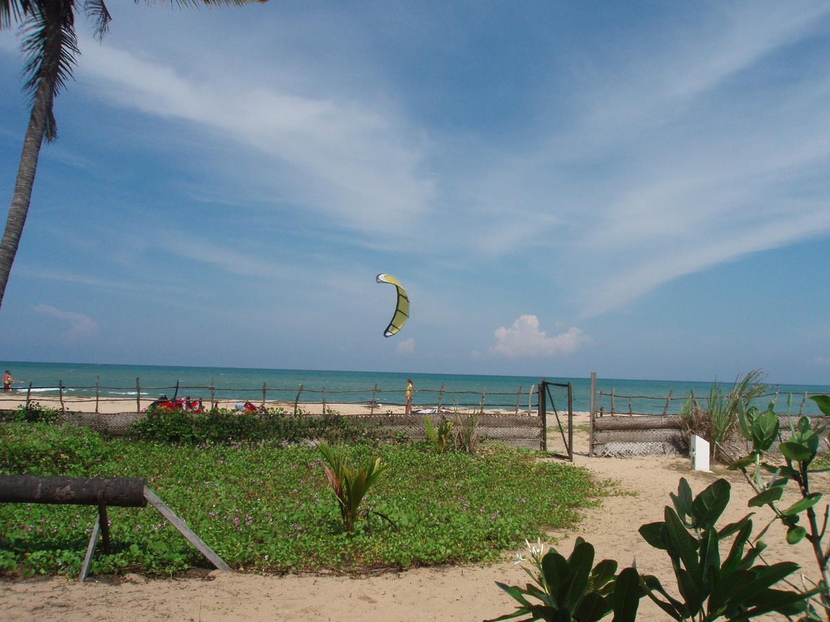 Stardust Beach Hotel Arugam Bay Exterior photo